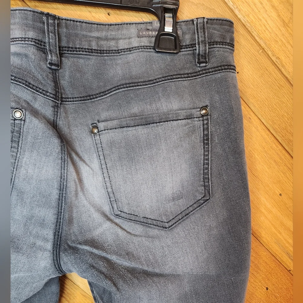 Lauren Conrad LC gray skinny jegging jeans size 6